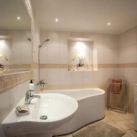 Miodowa Near By The - Orlowo