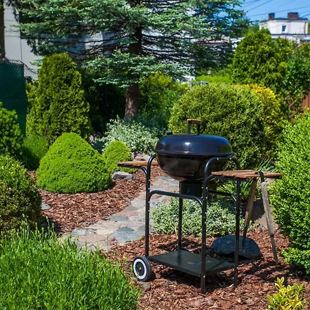 Miodowa Near By The - Orlowo *