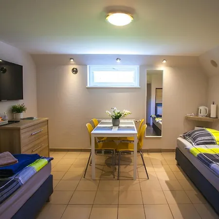 Appartement Miodowa Near By The - Orlowo Gdynia