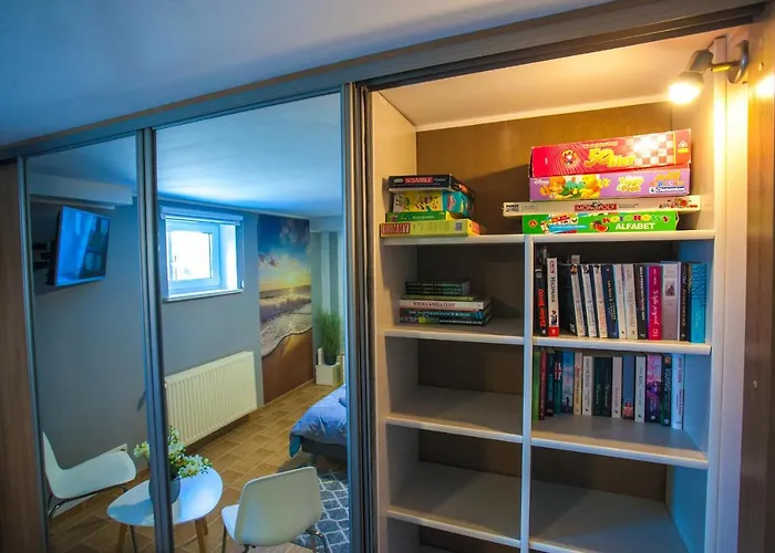 Miodowa Near By The - Orlowo Apartman Gdynia