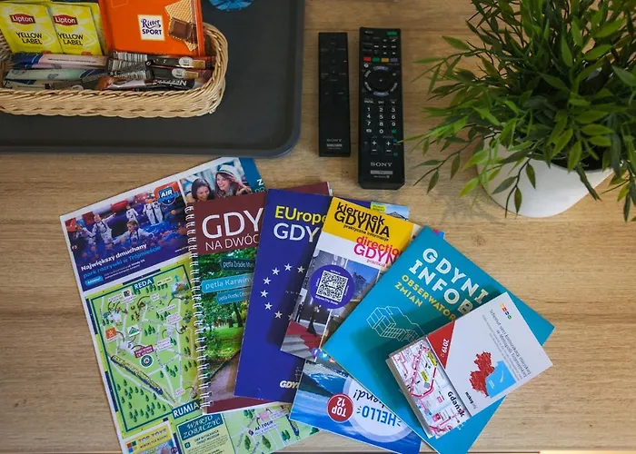 Miodowa Near By The - Orlowo Apartman *